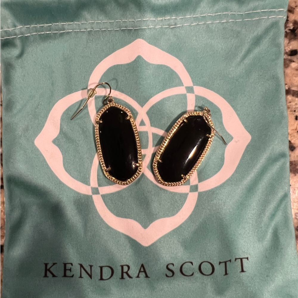 Kendra Scott Elle Gold Drop Earrings in Black Opaque Glass